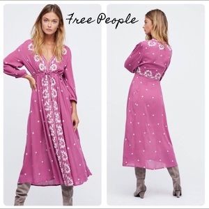 💕 FREE PEOPLE EMBROIDERED MAXI 💕
